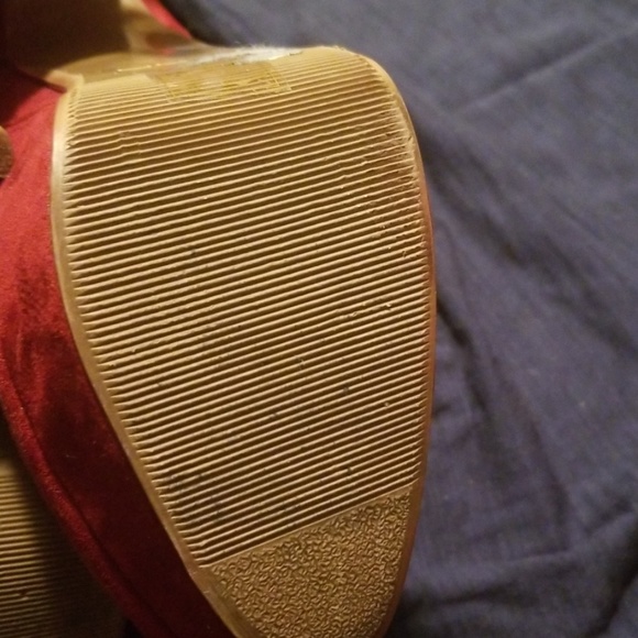 Aldo platform wine color booties - Picture 7 of 7